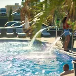 Pop Pool & Mamaia Nord Daire *