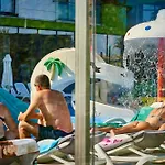 Daire Pop Pool & Mamaia Nord *