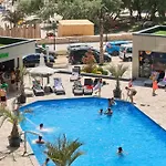 Daire Pop Pool & Mamaia Nord *