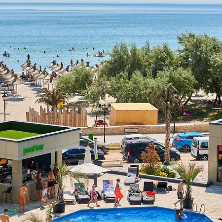 Appartamento Pop Pool & Mamaia Nord