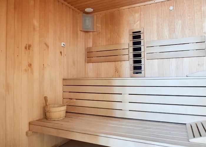 Appartement Pop Pool & Mamaia Nord