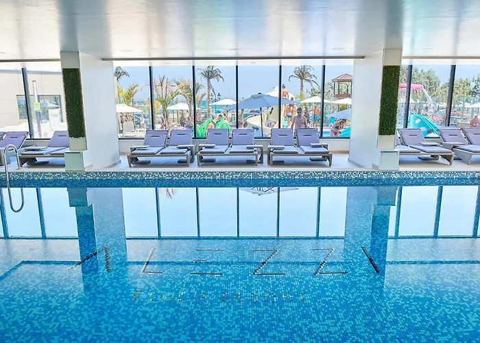 Pop Pool & Mamaia Nord Appartement