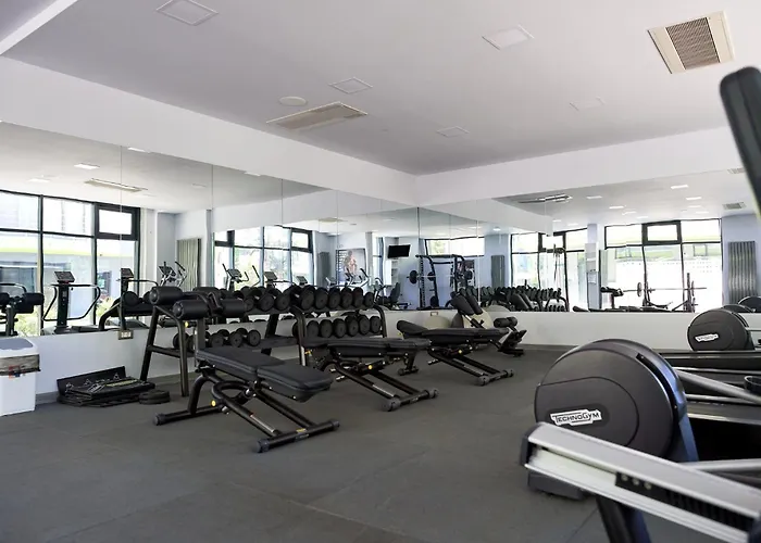 Pop Pool & Mamaia Nord Appartement Năvodari