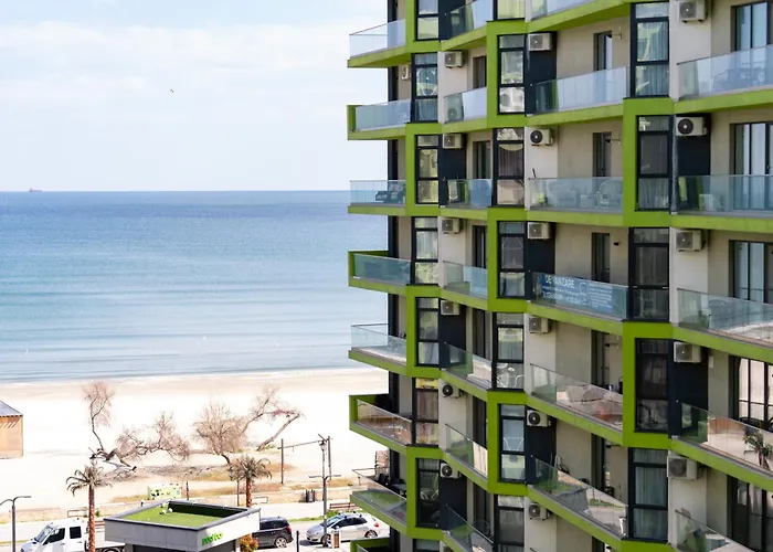 Pop Pool & Mamaia Nord Appartement