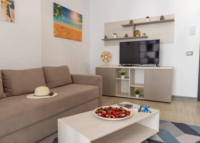 Appartement Pop Pool & Mamaia Nord