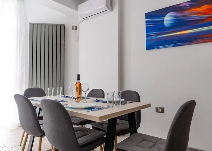 Pop Pool & Mamaia Nord